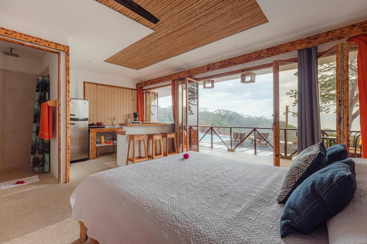 Sueno Pacifico Apartment Пунтаренас Екстериор снимка